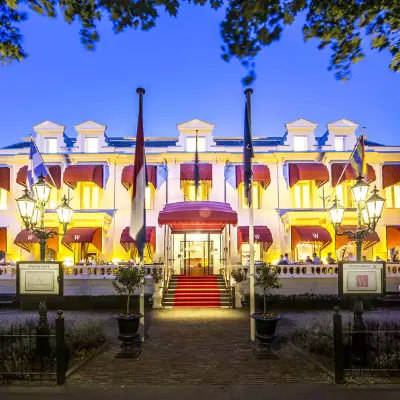 Bilderberg Grand Hotel Wientjes Hotels near Windesheim University