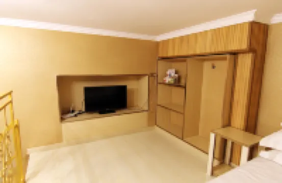 Binge Theme Hotel