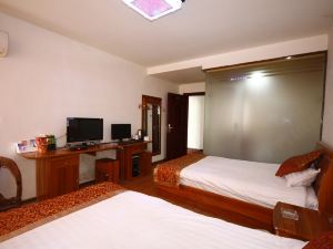 Wanlong Business Hotel