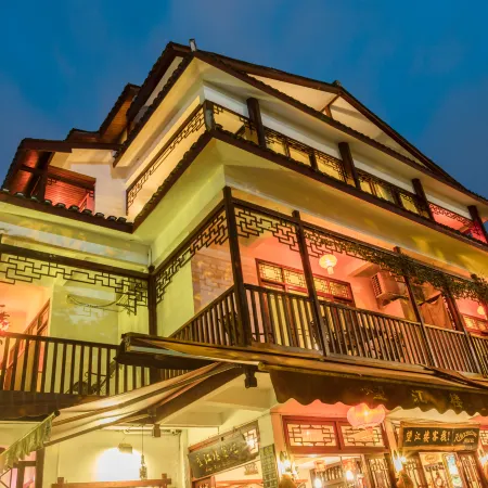 Riverview Hotel