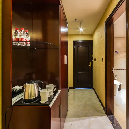 Lia Daocheng Resort