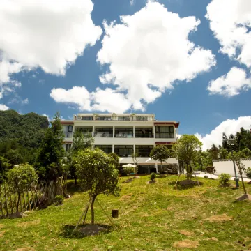 Nvue Resorts Zhangjiajie Hotels near Bailong Elevator