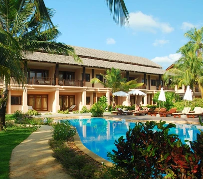 รูปภาพของอันดามาเนีย บีช รีสอร์ท