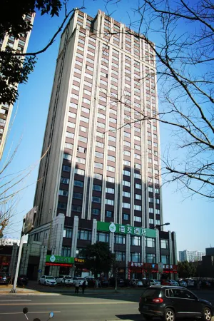 Hi Inn (Shanghai Jiading Baiyin Road Subway Station)