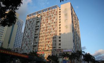 Longcheng Chain Hotel