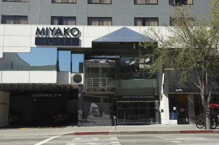 Miyako Hotel Los Angeles Отели рядом с достопримечательностью «The Belasco Theater»