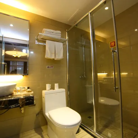 Xinhua Business Hotel