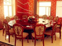 Jinlu Business Hotel (Heihe Riverside)