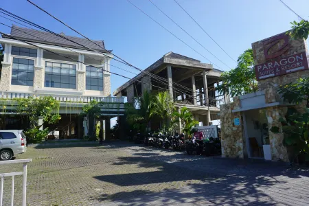 Paragon Hotel Seminyak