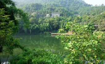 E'mei Mountain Cuizhu Hotel