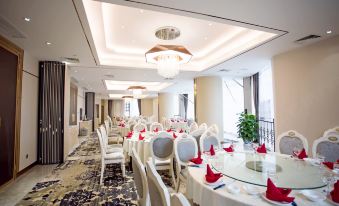 Jiulong International Hotel (Wuhan Yellow Crane TowerRailway Station)