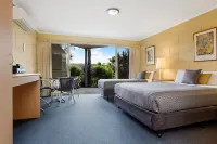 Portside Motel Hotels in Port Campbell