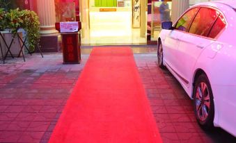 Shenzhen Minglaifa Hotel (Longgang Ailian Subway Station)