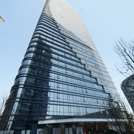 Monterey Apartment Отели рядом с достопримечательностью «Книжный магазин Eslite»