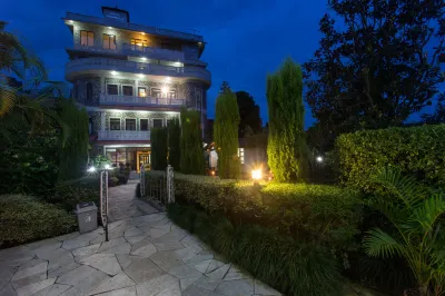 Hotel Peninsula Hotels in Pokhara