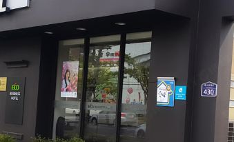 Eco Hotel - Housity