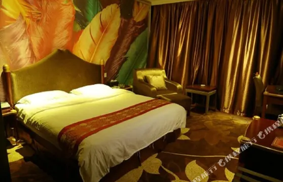 遂川皇冠鉑金酒店