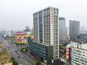 Vienna Hotel (Xuzhou Suning Plaza Pengcheng Metro Station)