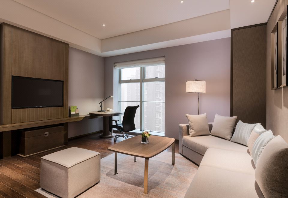 더블트리 힐튼 호텔의 로비 이미지