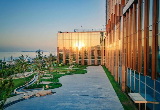 힐튼 옌타이 골든 코스트