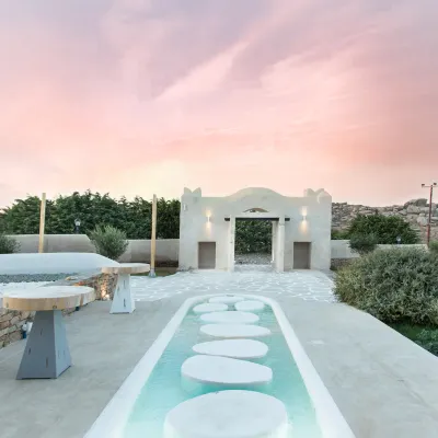 ناكسوس يوفوريا سويتس Hotels near شاطئ أجيوس بروكوبيوس