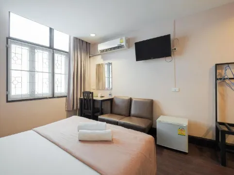 ห้องสแตนดาร์ด เตียงใหญ่ 1 เตียง