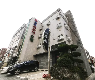Woori Hotel Jeju Hotels in 