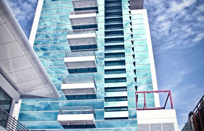 Allure Hotel & Suites