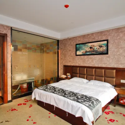 Happy Road Inn (Hefei Hong Kong Hui Square  ) Hotel dekat Akademi Artileri