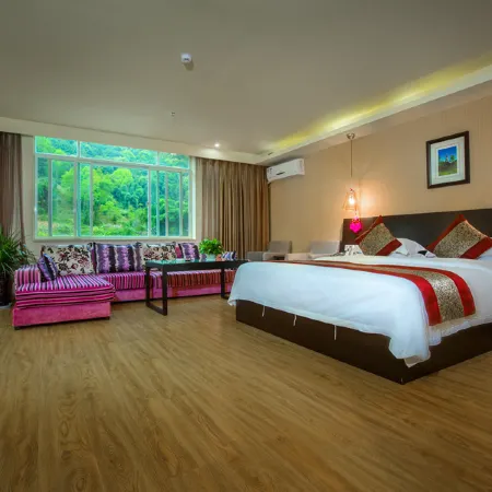 Marvelous Land Hotel