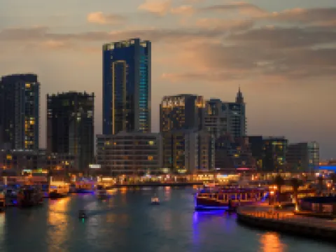 روف دبي مارينا Hotels near Marina Beach