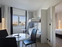 إنسايد باي ميليا بارسيلونا أبولو Hotels near بوبل سيك
