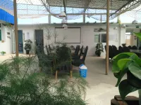 Shi Wai Tao Yuan Hotel - Mountain view