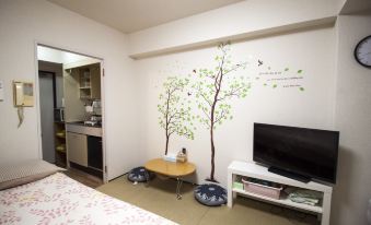 Kuromon Apartment