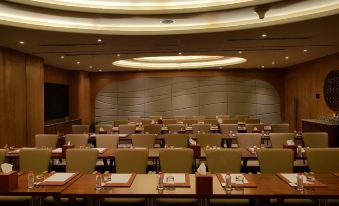 The Retreat Palm Dubai MGallery by Sofitel