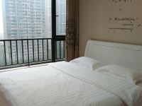 长沙小雅公寓酒店 - 铂金园景房
