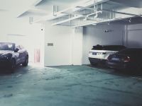 拉萨三生远门全景酒店 - 停车场