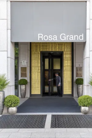 Rosa Grand Milano - Starhotels Collezione Отели рядом с достопримечательностью «Миланский университет Бикокка»