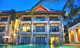 Navatara Phuket Resort