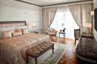 Palazzo Versace Dubai Hotels in Dubai