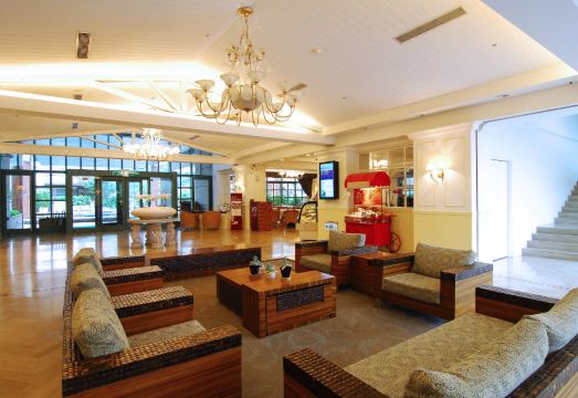 2. 양 밍 샨 티엔..