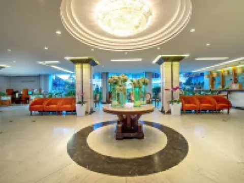 Muong Thanh Holiday Da Lat Hotel โรงแรมในด่าหลัต