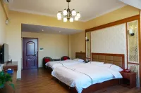 Dolphin Bay Hotel