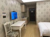 上海潮海公寓酒店 - 高级大床房