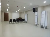 S Hotel & Residences