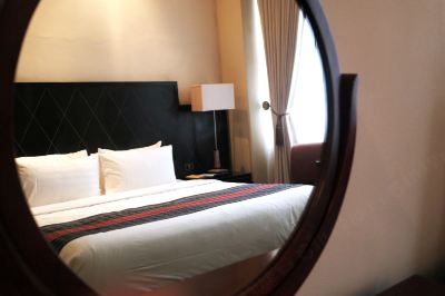Rooms The Luneta Hotel Manila Photo