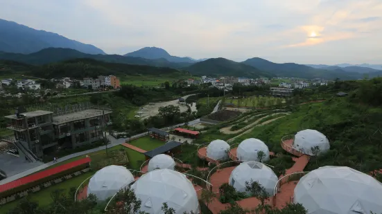 Starry Sky Hotel