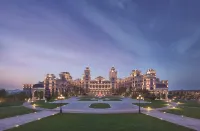 Hilton Dalian Golden Pebble Beach Resort Các khách sạn ở Đại Liên