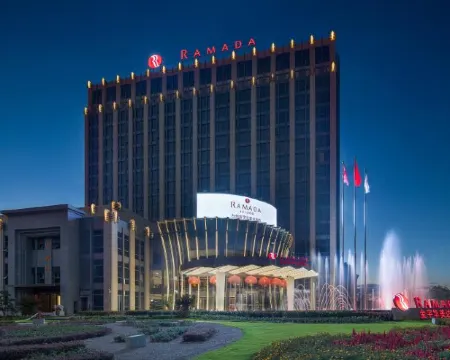 Ramada by Wyndham Taizhou Hotels in Tiantai County