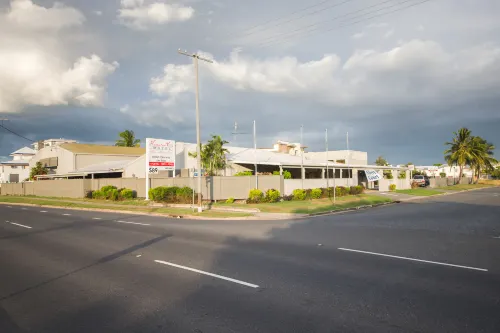 Hampton Villa Motel Hotels in Park Avenue